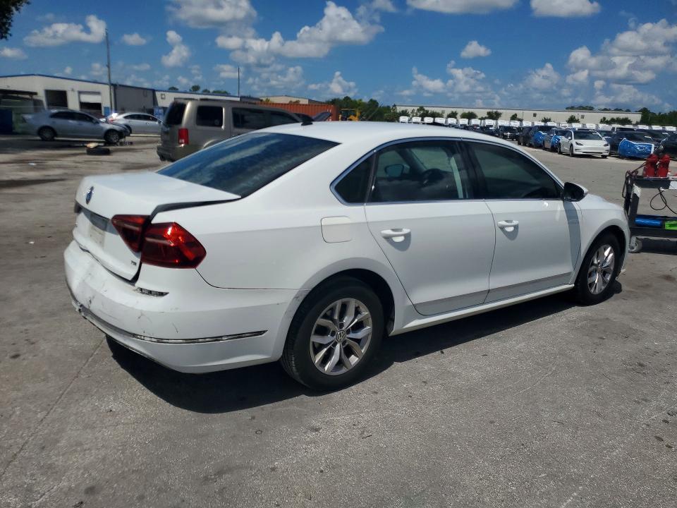 Aukcja sprzedaży 2017 Volkswagen Passat, vin: 1VWAT7A3XHC085367, numer aukcji: 64848606