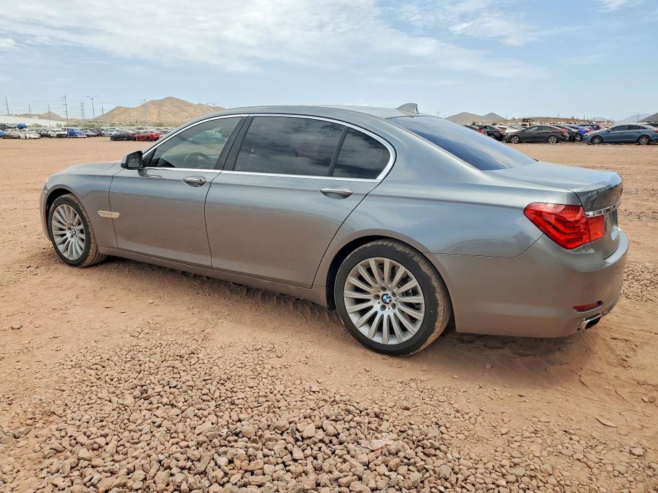 64271596 :رقم المزاد ، WBAKB8C56CC963235 vin ، 2012 Bmw 750 مزاد بيع
