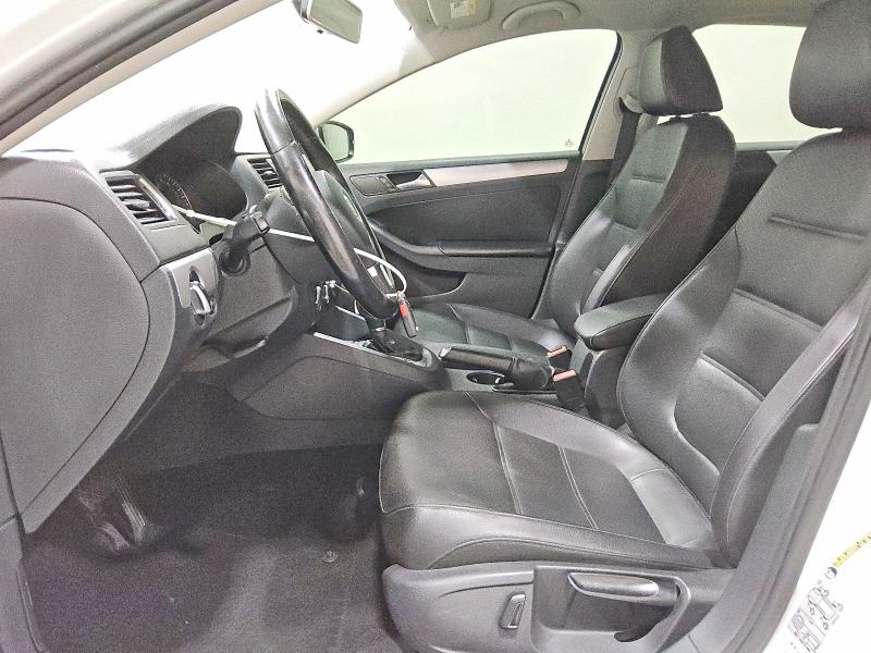 64270596 :رقم المزاد ، 3VWD07AJ6EM309216 vin ، 2014 Volkswagen Jetta مزاد بيع