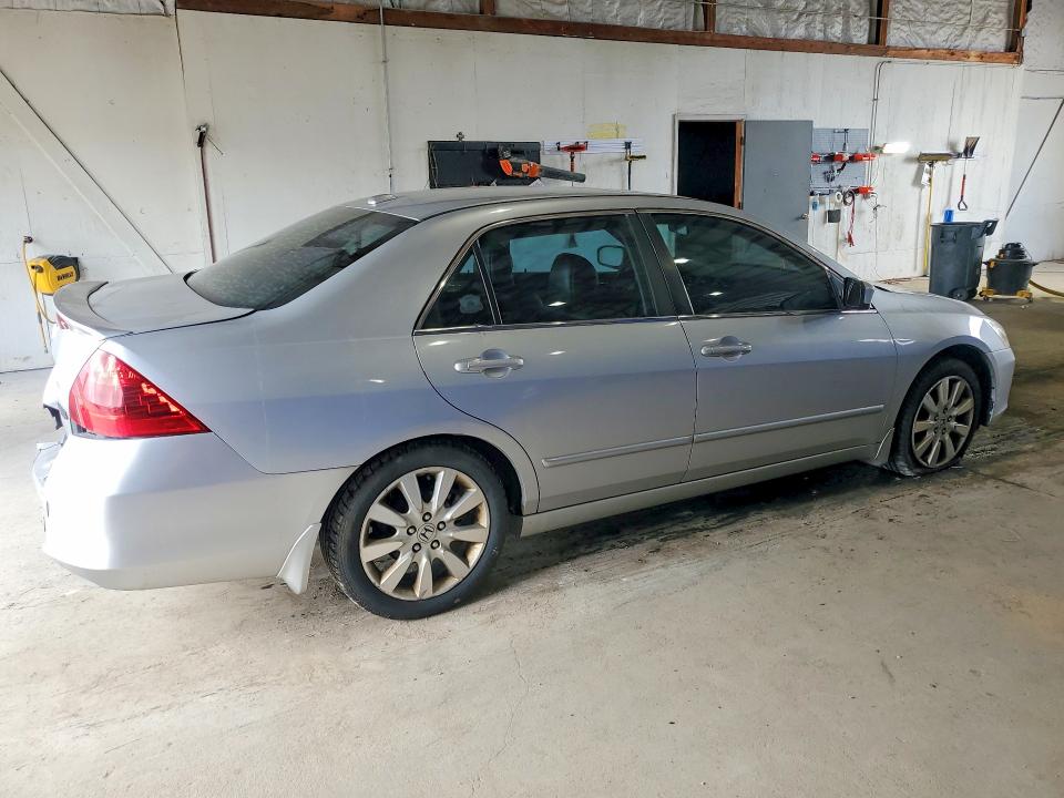 Продажа на аукционе авто 2007 Honda Accord, vin: 1HGCM66517A079787, номер лота: 64038316