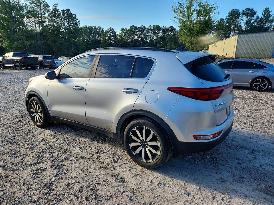 63996546 :رقم المزاد ، KNDPN3AC7J7418140 vin ، 2018 Kia Sportage مزاد بيع