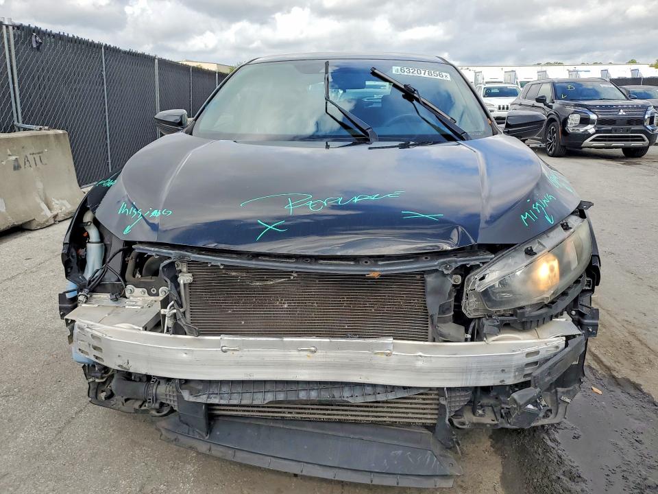 63207856 :رقم المزاد ، SHHFK7H3XLU215580 vin ، 2020 Honda Civic مزاد بيع