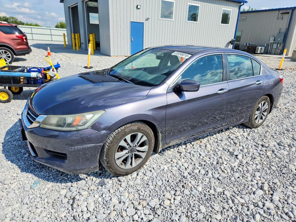 65698816 :رقم المزاد ، 1HGCR2F30FA017451 vin ، 2015 Honda Accord مزاد بيع