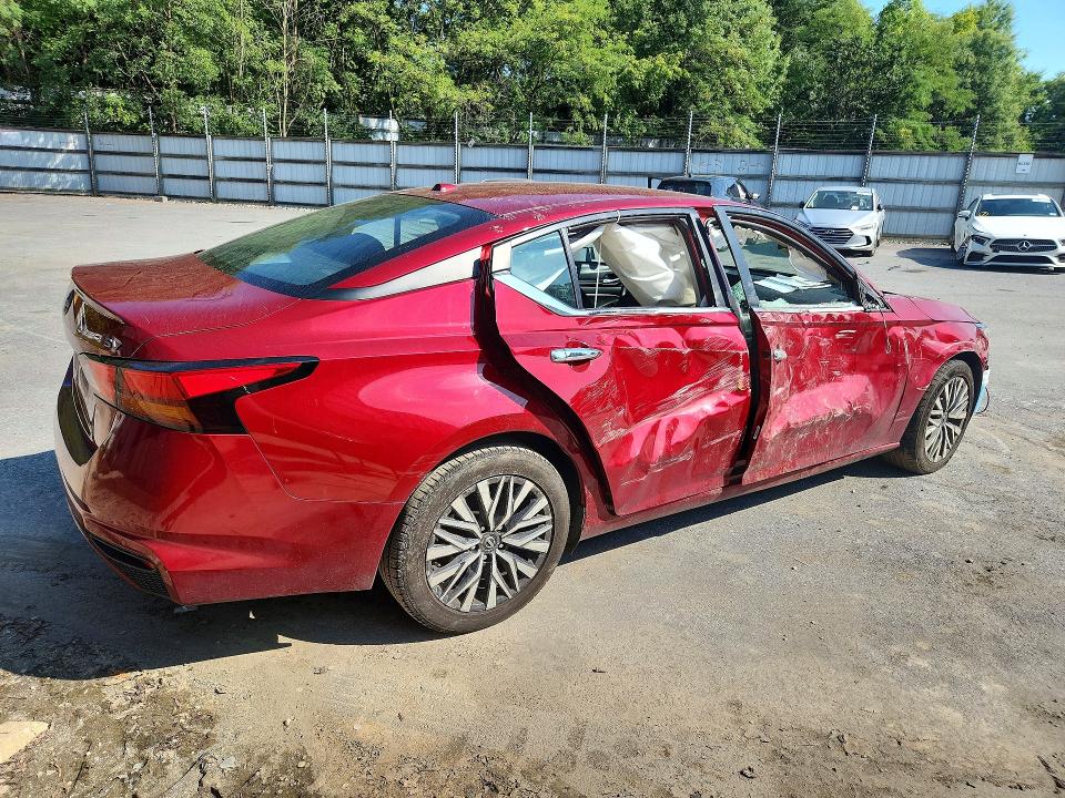 2024 Nissan Altima მანქანა იყიდება აუქციონზე, vin: 1N4BL4DVXRN420092, აუქციონის ნომერი: 65495176