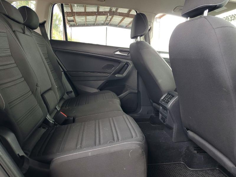 Продаж на аукціоні авто 2022 Volkswagen Tiguan, vin: 3VV0B7AXXNM116794, номер лоту: 64853676