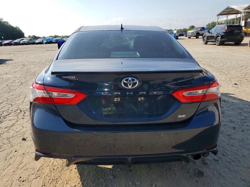 66026626 :رقم المزاد ، 4T1G11AK6LU958098 vin ، 2020 Toyota Camry مزاد بيع