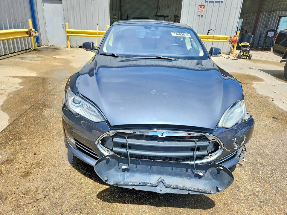 Aukcja sprzedaży 2014 Tesla Model S, vin: 5YJSA1H15EFP62239, numer aukcji: 64623526