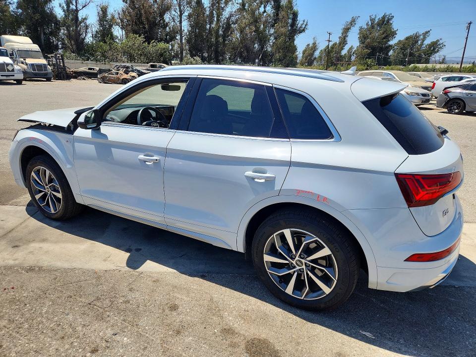 63925846 :رقم المزاد ، WA1EAAFYXP2151992 vin ، 2023 Audi Q5 مزاد بيع