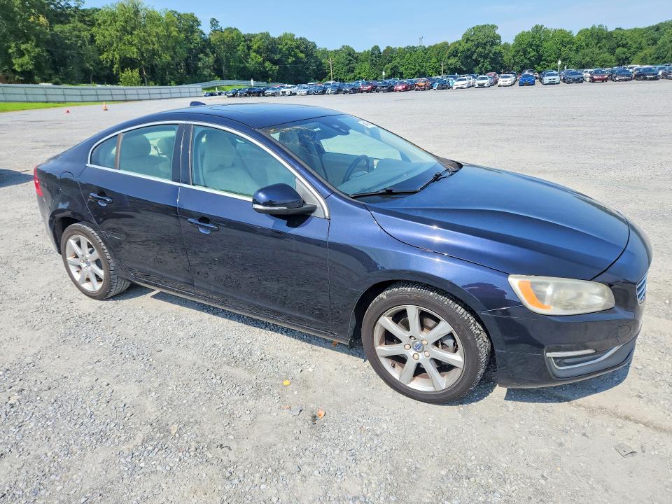 Продажа на аукционе авто 2016 Volvo S60, vin: YV126MFK0G2400186, номер лота: 64836106