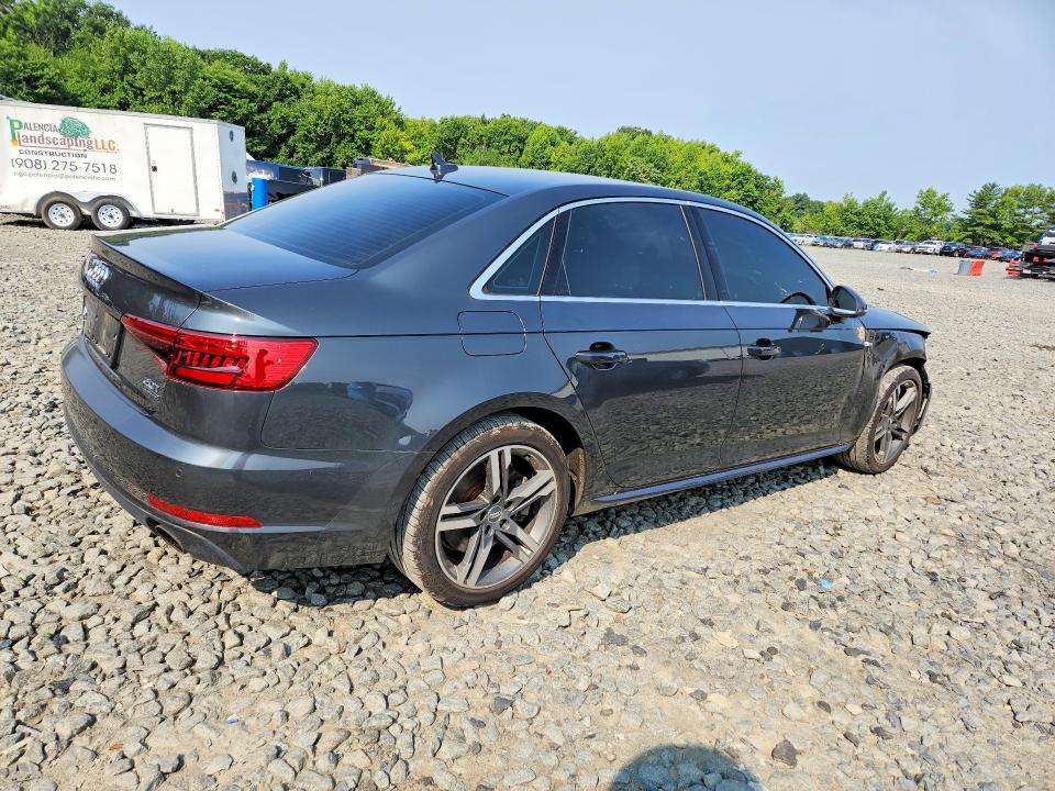 Продаж на аукціоні авто 2017 Audi A4, vin: WAUENAF45HN056356, номер лоту: 63738976