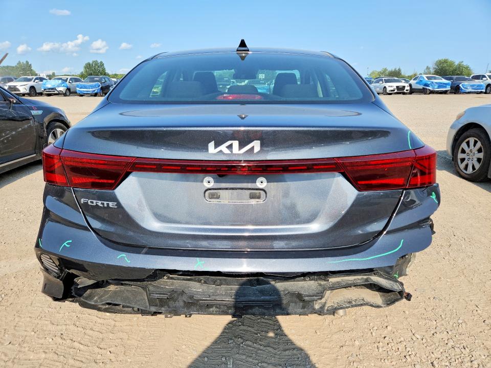 64085876 :رقم المزاد ، 3KPF34AD0PE710219 vin ، 2023 Kia Forte مزاد بيع