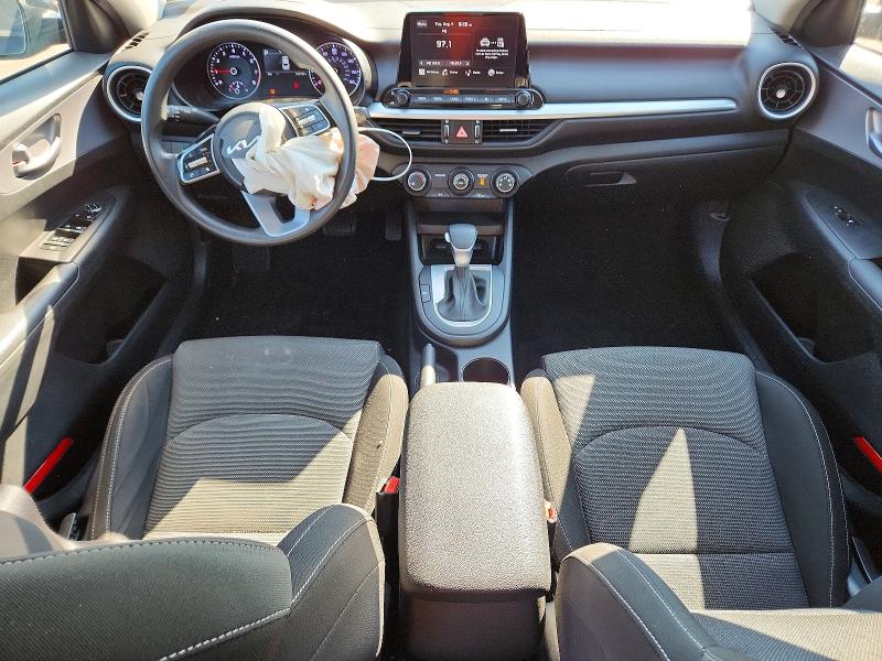 2022 Kia Forte მანქანა იყიდება აუქციონზე, vin: 3KPF24AD6NE503656, აუქციონის ნომერი: 63947446