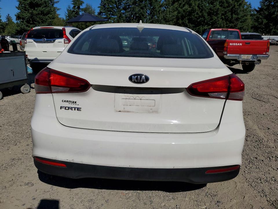 Продаж на аукціоні авто 2018 Kia Forte, vin: 3KPFK4A72JE281413, номер лоту: 64339026