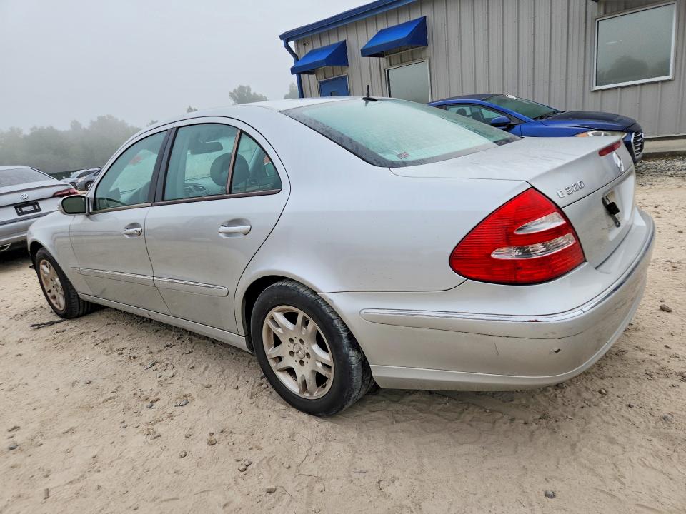 2004 Mercedes-benz E მანქანა იყიდება აუქციონზე, vin: WDBUF65J24A454902, აუქციონის ნომერი: 65627226