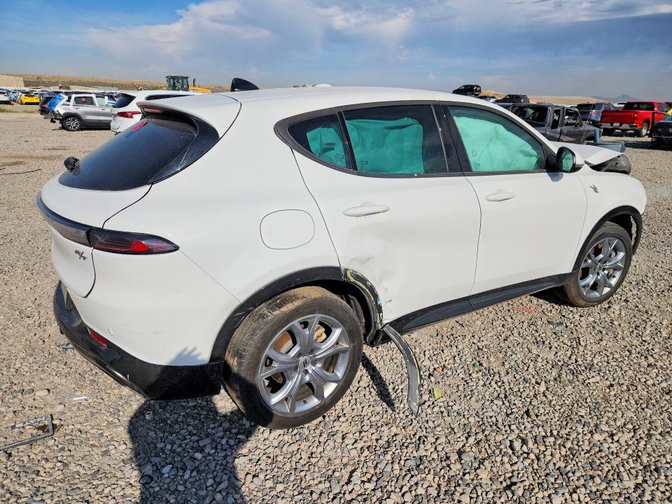 2024 Dodge Hornet მანქანა იყიდება აუქციონზე, vin: ZACPDFCW2R3A30704, აუქციონის ნომერი: 66172806