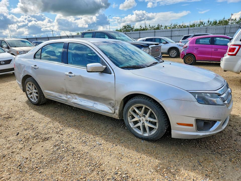 2010 Ford Fusion მანქანა იყიდება აუქციონზე, vin: 3FAHP0JA8AR189557, აუქციონის ნომერი: 64707406