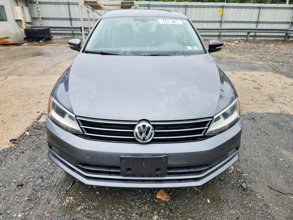 64496736 :رقم المزاد ، 3VWL07AJ6GM214993 vin ، 2016 Volkswagen Jetta مزاد بيع