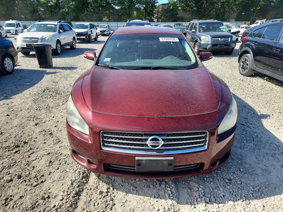67000936 :رقم المزاد ، 1N4AA5AP0AC813080 vin ، 2010 Nissan Maxima مزاد بيع