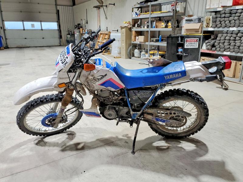 64462856 :رقم المزاد ، JYA4BEE05PA014865 vin ، 1993 Yamaha Xt225 مزاد بيع