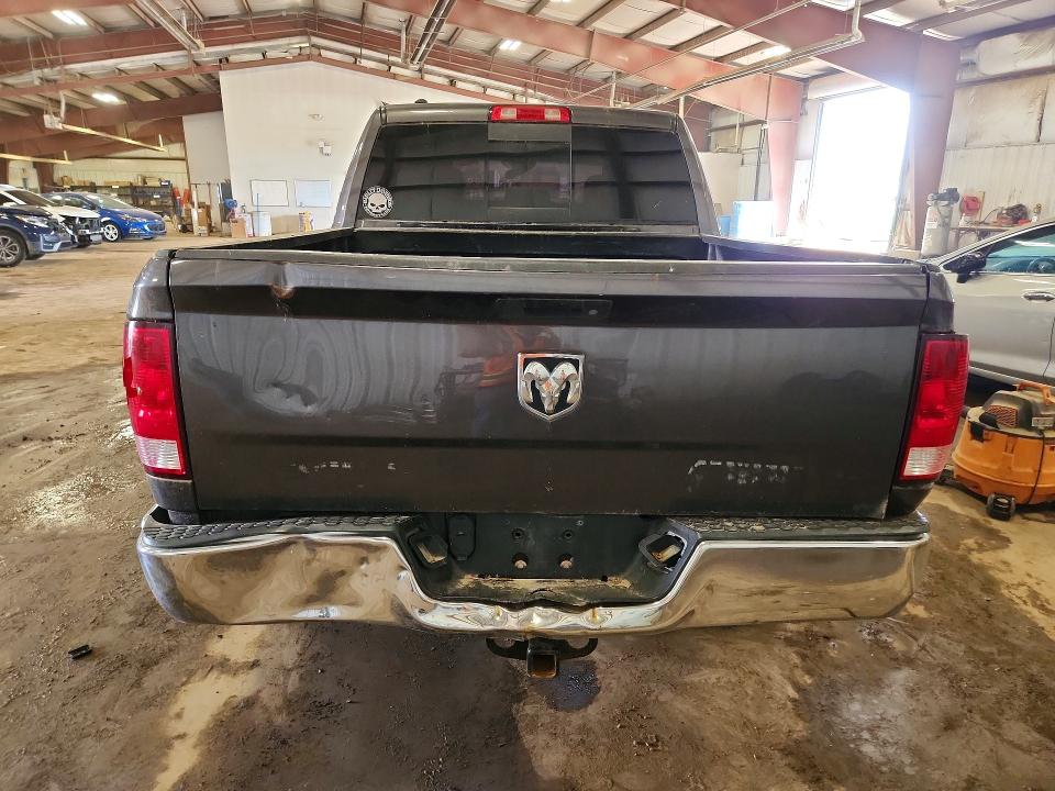 64072796 :رقم المزاد ، 1C6RR7LT8JS264835 vin ، 2018 Ram 1500 مزاد بيع