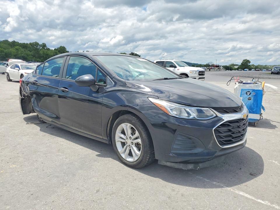 63800836 :رقم المزاد ، 1G1BC5SM5K7122403 vin ، 2019 Chevrolet Cruze مزاد بيع