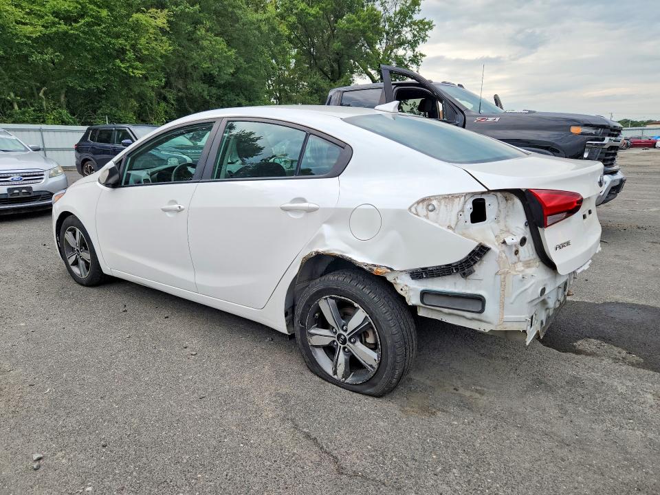 67282136 :رقم المزاد ، 3KPFL4A76JE245124 vin ، 2018 Kia Forte مزاد بيع