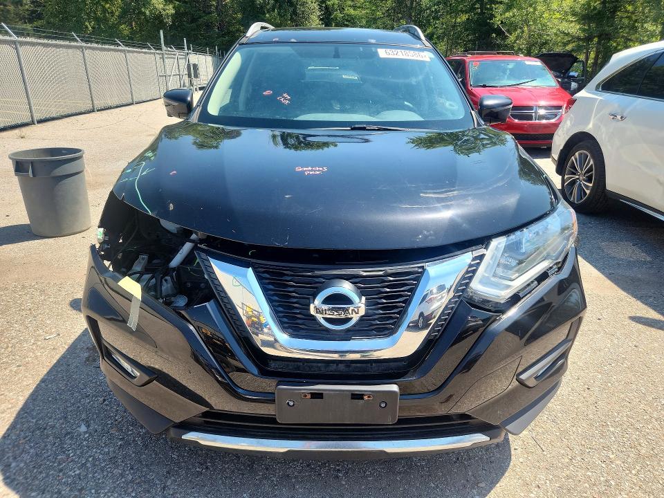 63218586 :رقم المزاد ، 5N1AT2MM0HC821237 vin ، 2017 Nissan Rogue مزاد بيع