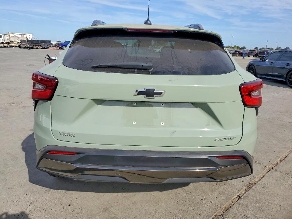 64676426 :رقم المزاد ، KL77LKEP5SC315785 vin ، 2025 Chevrolet Trax مزاد بيع