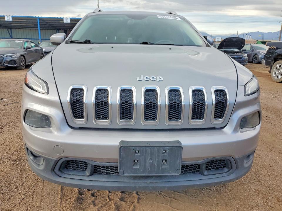 65688696 :رقم المزاد ، 1C4PJMCS7FW546719 vin ، 2015 Jeep Cherokee مزاد بيع