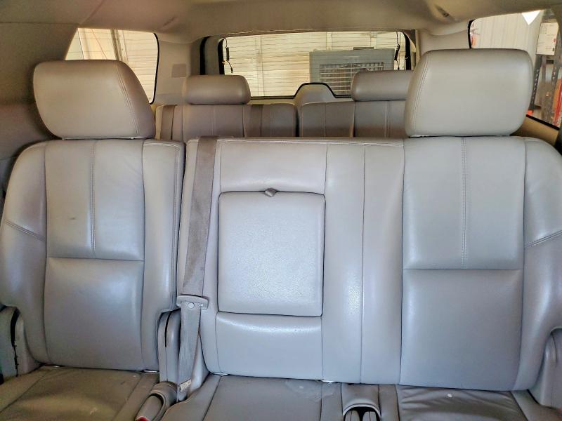 64367006 :رقم المزاد ، 1GKS1LE06CR101080 vin ، 2012 Gmc Yukon Xl مزاد بيع