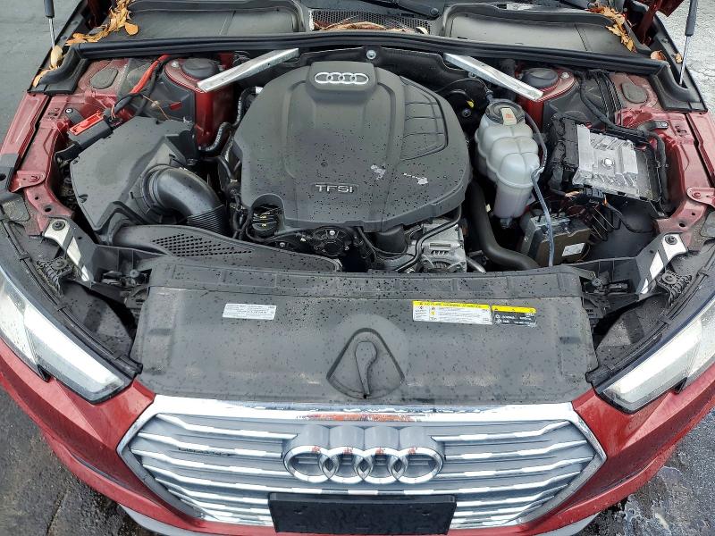 Продажа на аукционе авто 2019 Audi A4, vin: WAUDNAF49KN019233, номер лота: 67240736