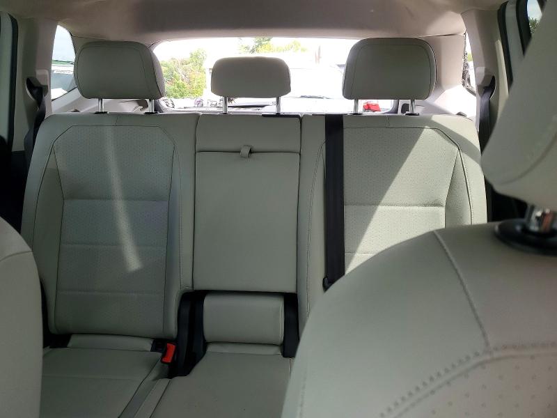 Продажа на аукционе авто 2020 Volkswagen Tiguan, vin: 3VV2B7AX2LM035214, номер лота: 66796486