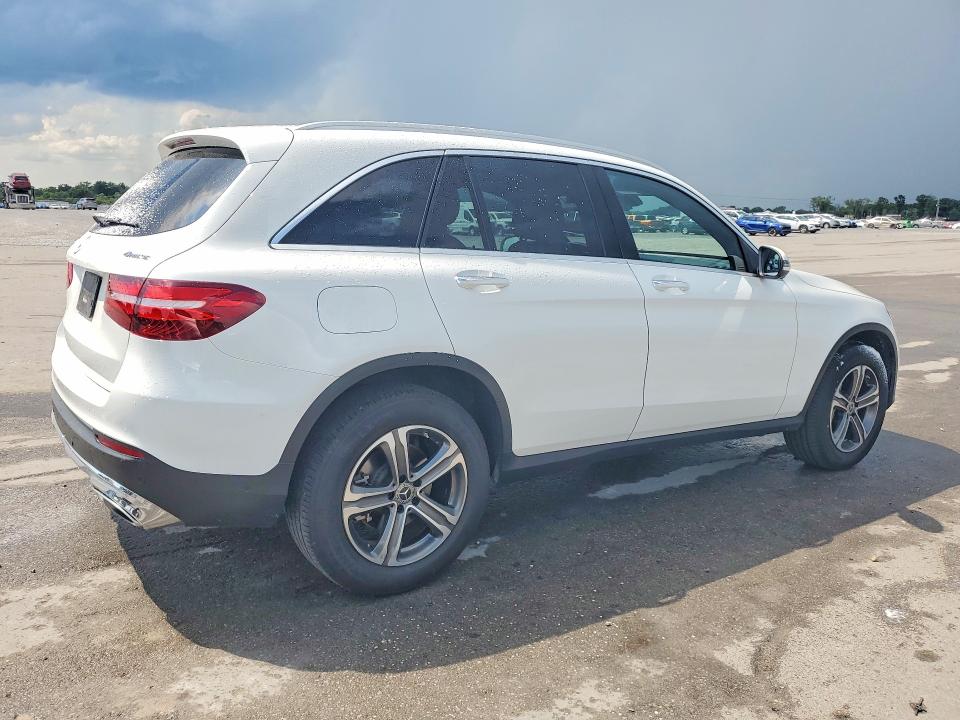 Продаж на аукціоні авто 2017 Mercedes-benz Glc, vin: WDC0G4KB1HV004715, номер лоту: 64417086