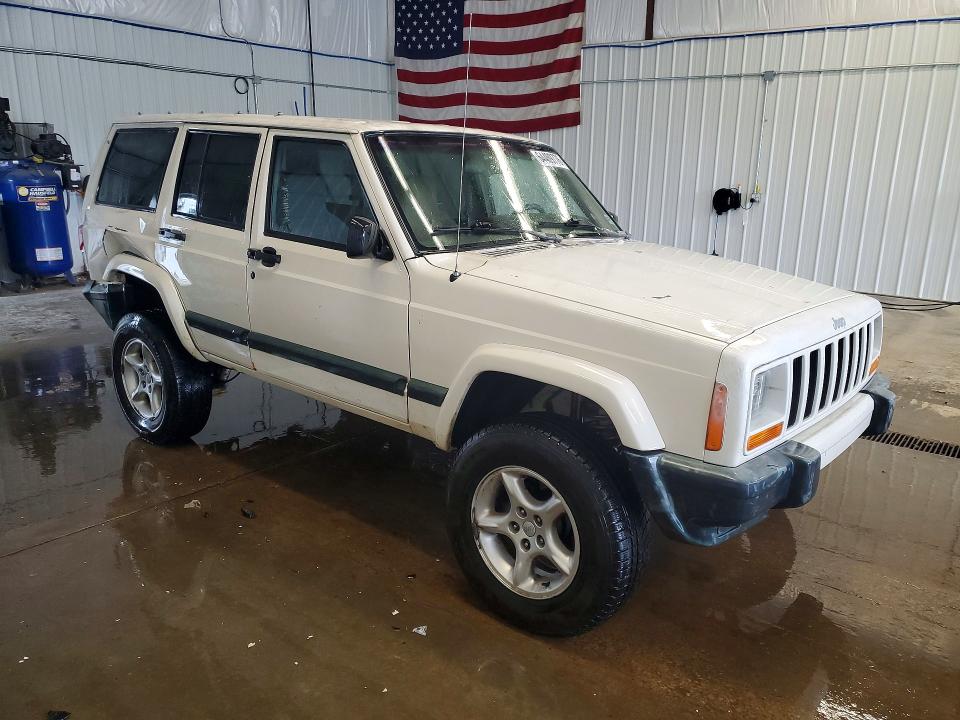 64409776 :رقم المزاد ، 1J4FF48SX1L515622 vin ، 2001 Jeep Cherokee مزاد بيع