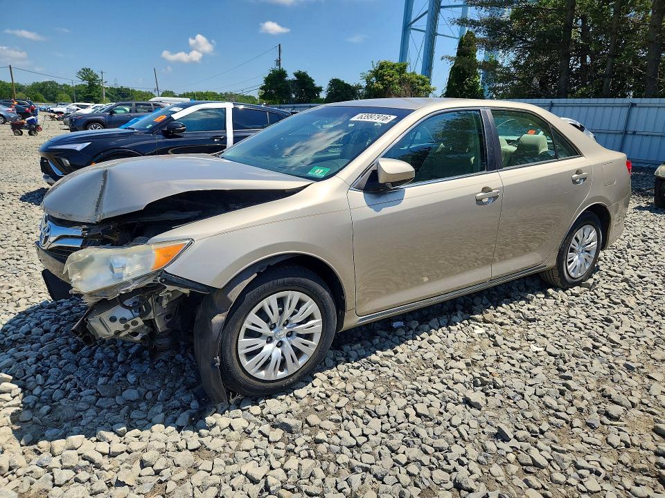 2013 Toyota Camry მანქანა იყიდება აუქციონზე, vin: 4T1BF1FK5DU206768, აუქციონის ნომერი: 63997916