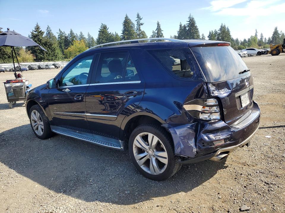 67338366 :رقم المزاد ، 4JGBB8GB2BA697592 vin ، 2011 Mercedes-benz Ml مزاد بيع