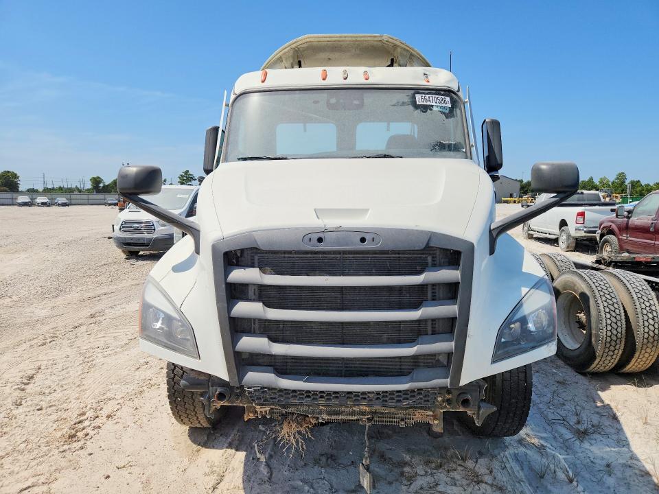 2024 Freightliner Cascadia 126 მანქანა იყიდება აუქციონზე, vin: 3AKJHLDV4RSUU9162, აუქციონის ნომერი: 66470586