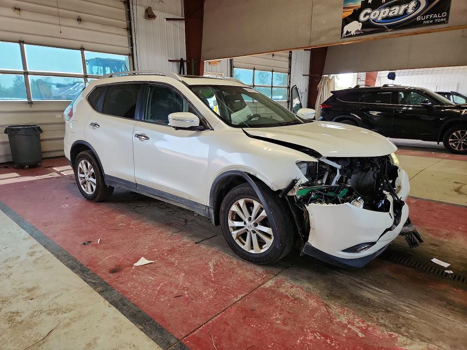 2015 Nissan Rogue მანქანა იყიდება აუქციონზე, vin: 5N1AT2MV7FC909269, აუქციონის ნომერი: 65141786