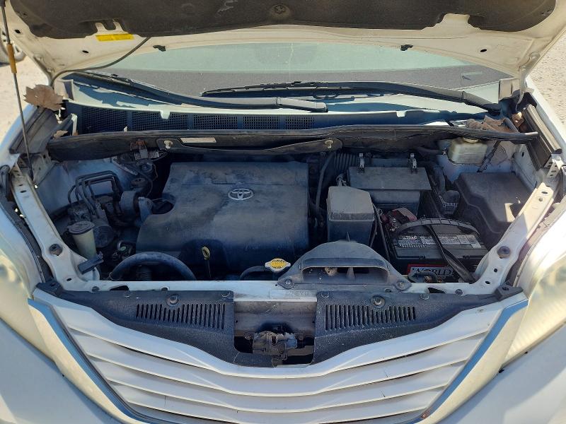 Aukcja sprzedaży 2015 Toyota Sienna, vin: 5TDKK3DC8FS560511, numer aukcji: 65724966
