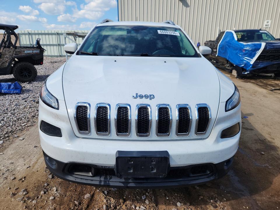 66003296 :رقم المزاد ، 1C4PJMCB6HW555852 vin ، 2017 Jeep Cherokee مزاد بيع