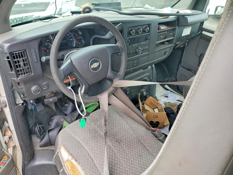64288626 :رقم المزاد ، 1GB3G2BG3A1161392 vin ، 2010 Chevrolet Express G3500 مزاد بيع