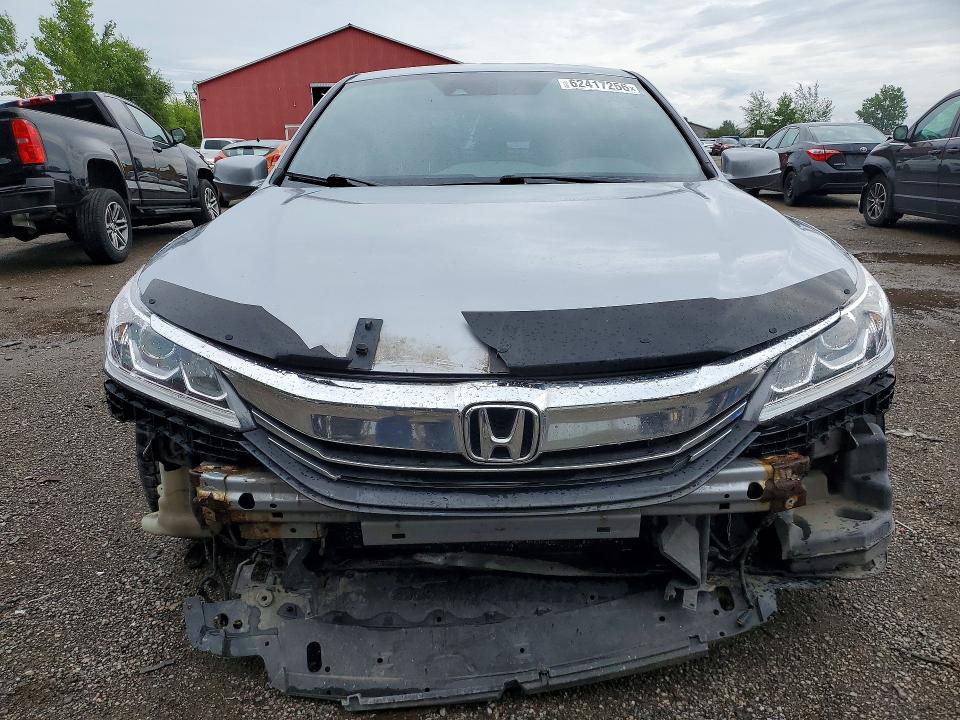 2016 Honda Accord მანქანა იყიდება აუქციონზე, vin: 1HGCR2F67GA807406, აუქციონის ნომერი: 62417256