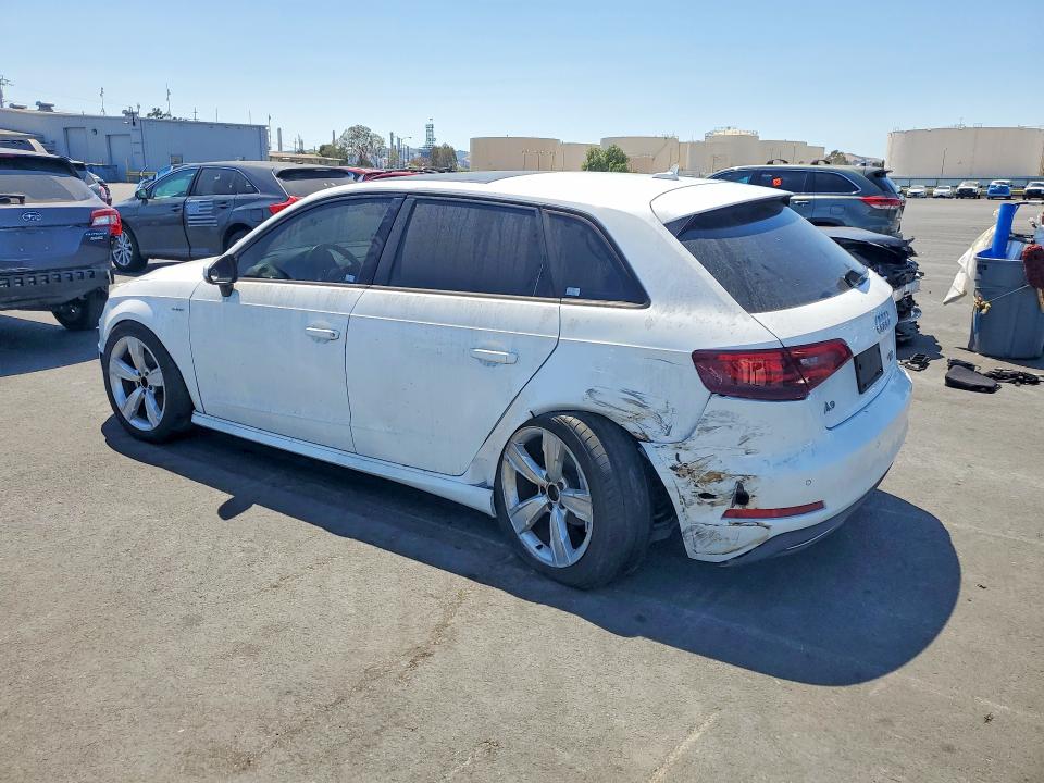 Продажа на аукционе авто 2016 Audi A3, vin: WAUVPBFF2GA138262, номер лота: 64481886
