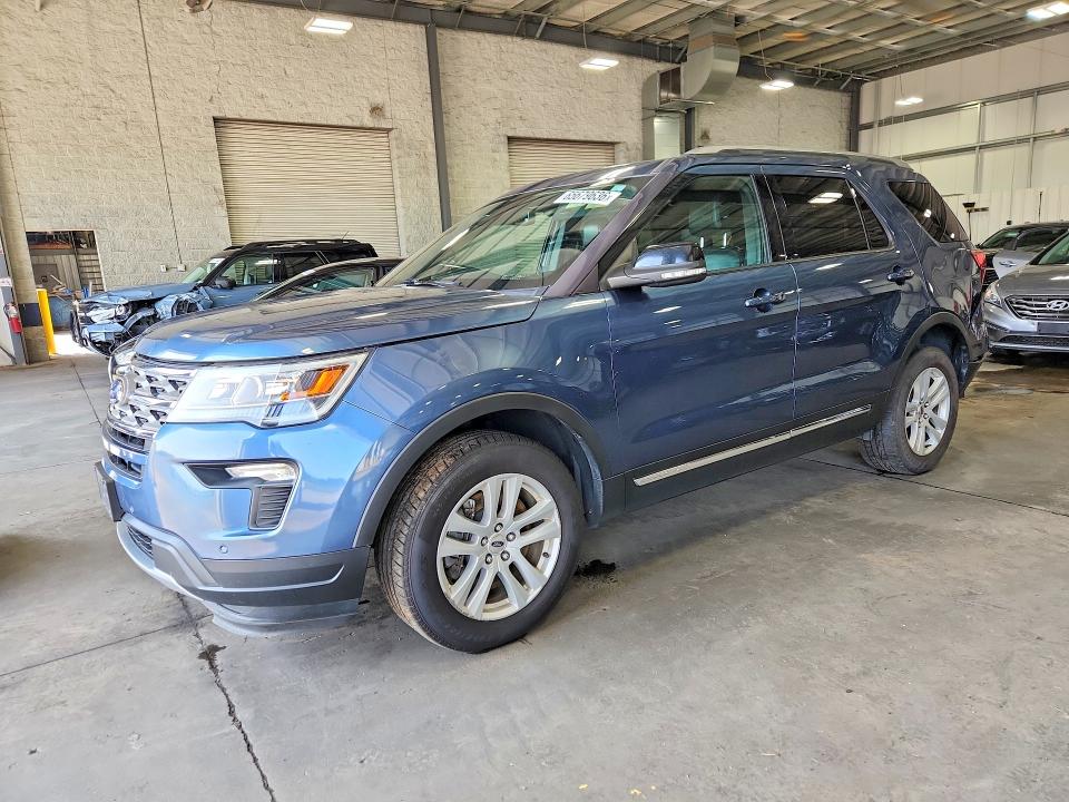 65679636 :رقم المزاد ، 1FM5K8DH5JGC93557 vin ، 2018 Ford Explorer مزاد بيع
