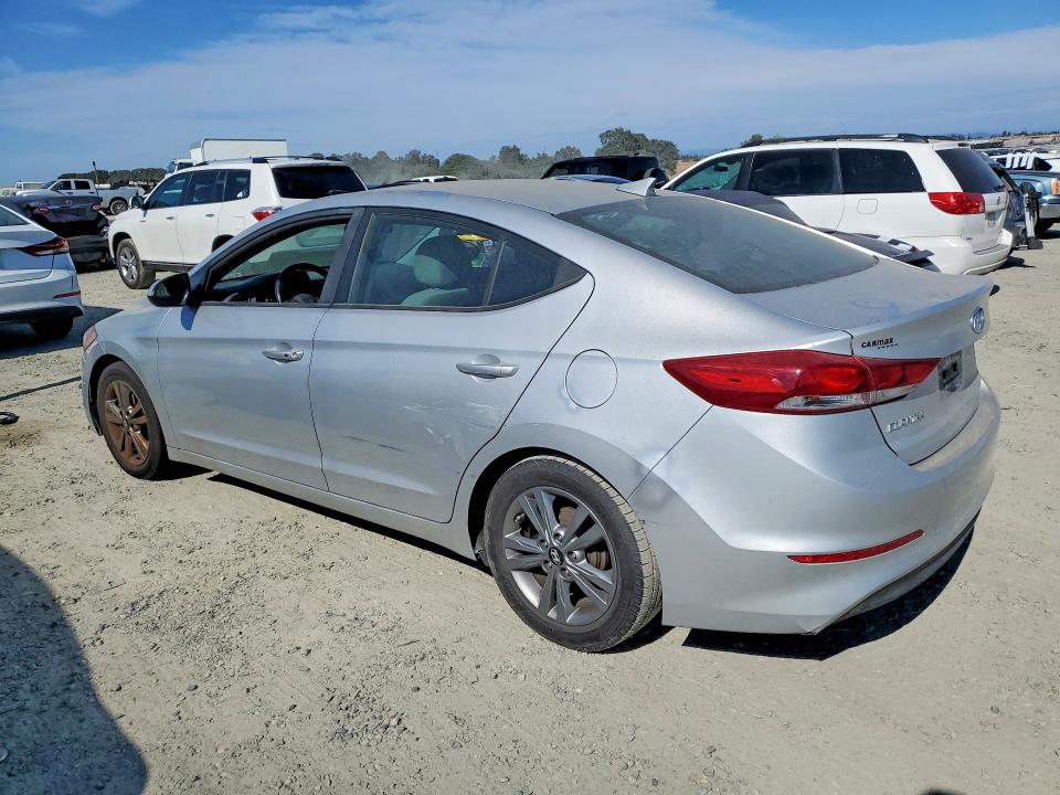 2017 Hyundai Elantra მანქანა იყიდება აუქციონზე, vin: 5NPD84LF5HH012581, აუქციონის ნომერი: 65228056