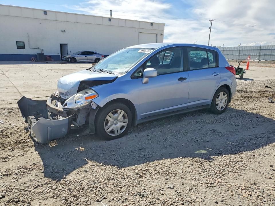 2010 Nissan Versa მანქანა იყიდება აუქციონზე, vin: 3N1BC1CP6AL422425, აუქციონის ნომერი: 65696606