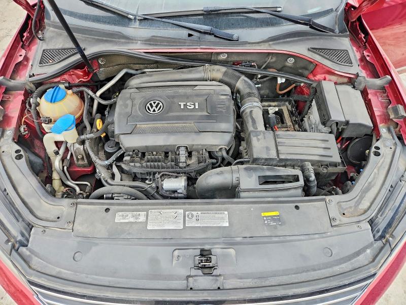 64118206 :رقم المزاد ، 1VWAT7A33GC012050 vin ، 2016 Volkswagen Passat مزاد بيع