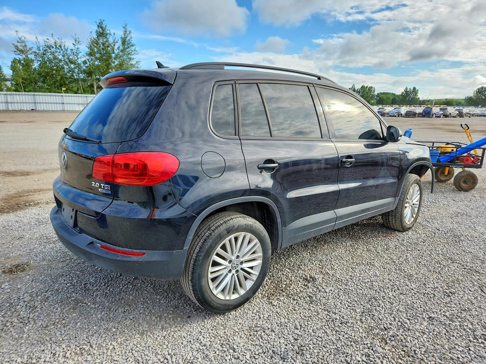 2015 Volkswagen Tiguan მანქანა იყიდება აუქციონზე, vin: WVGJV7AX3FW592487, აუქციონის ნომერი: 64284776
