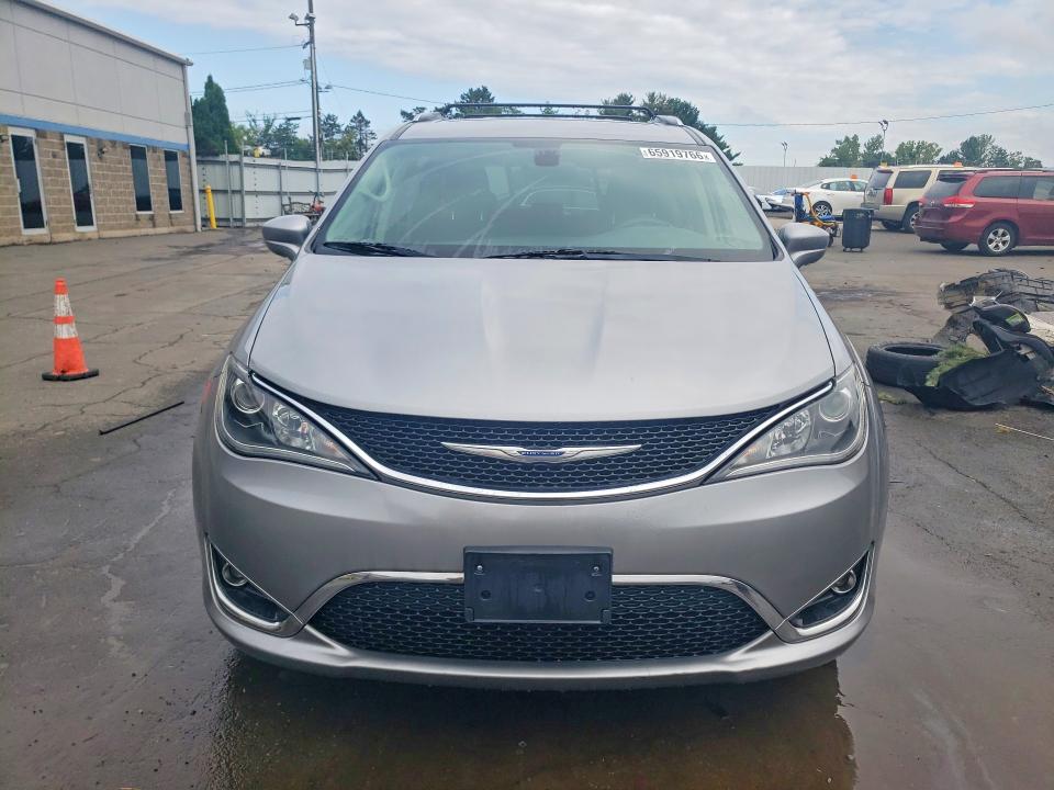 65919766 :رقم المزاد ، 2C4RC1BG5JR290693 vin ، 2018 Chrysler Pacifica مزاد بيع
