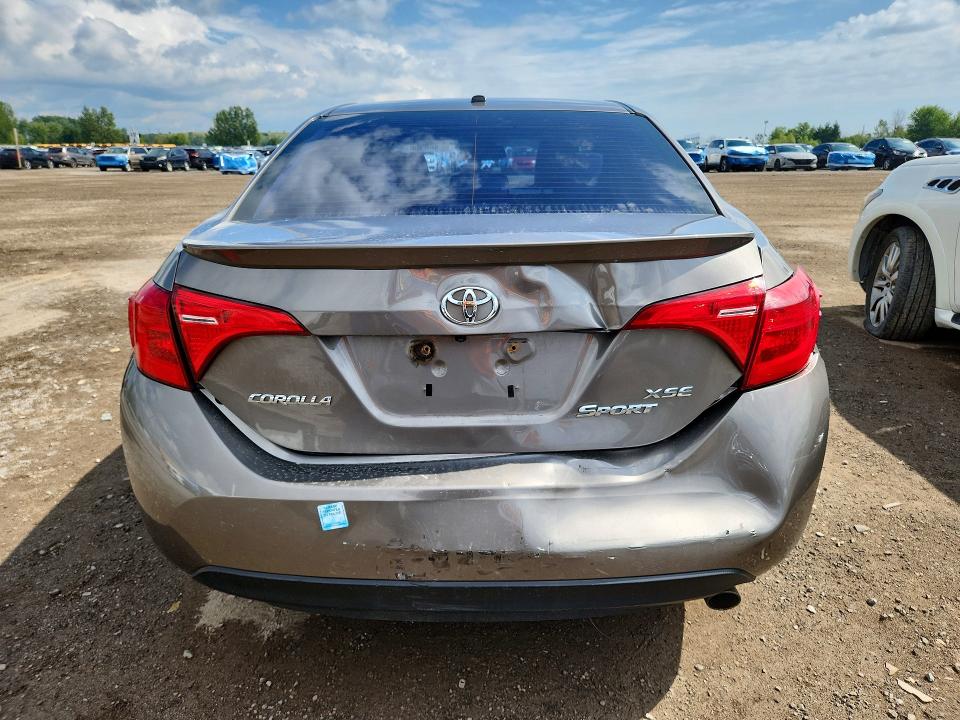 65860396 :رقم المزاد ، 2T1BURHE3JC104362 vin ، 2018 Toyota Corolla مزاد بيع